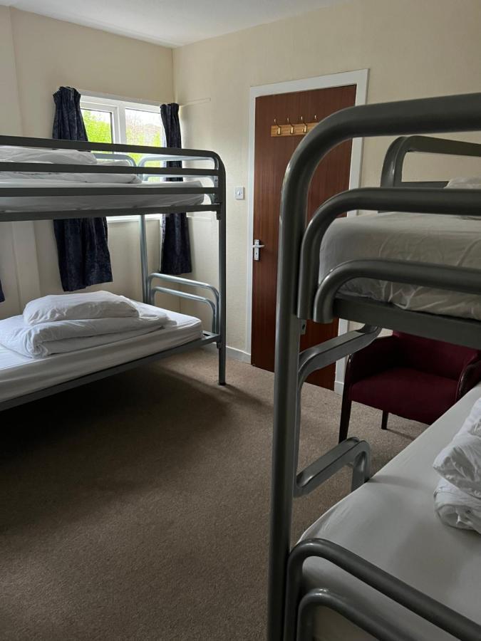 קייליקין Saucy Mary'S Hostel מראה חיצוני תמונה