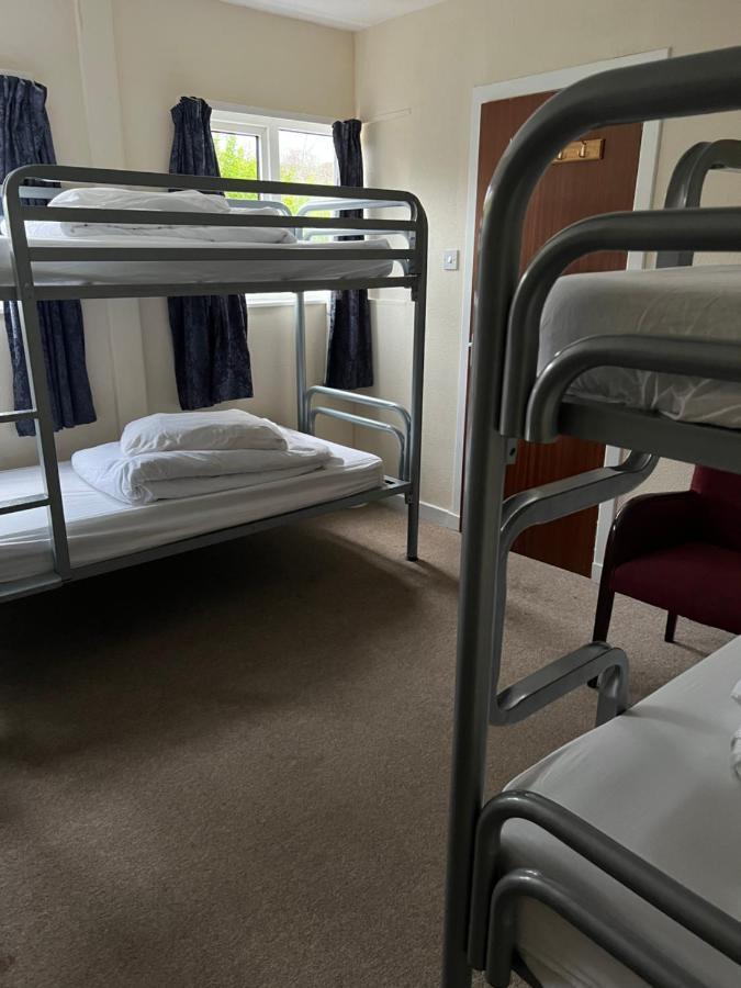 קייליקין Saucy Mary'S Hostel מראה חיצוני תמונה